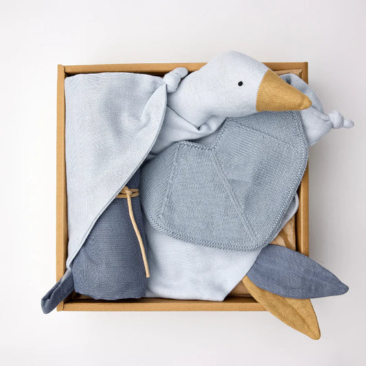 Cuddle up box - Shades of Crystal blue