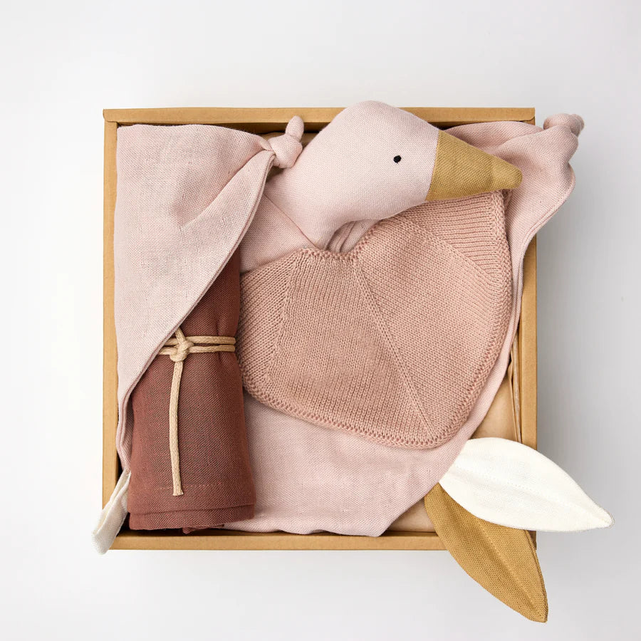 Cuddle up box - Shades of Blushing Rose