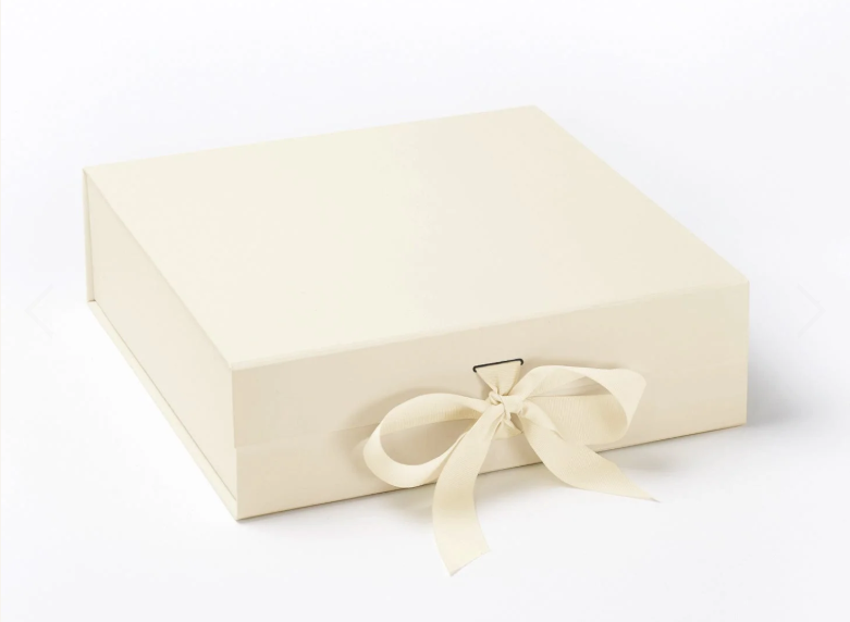 Caixa premium marfim com laço para kits bebé Bebe W